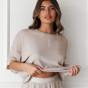 BNWOT LOUNGE Soft Waffle Pajama Top & bottom set- color: Mink